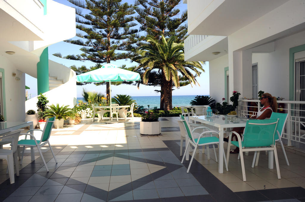 Kristall Suites Stalos Exterior photo