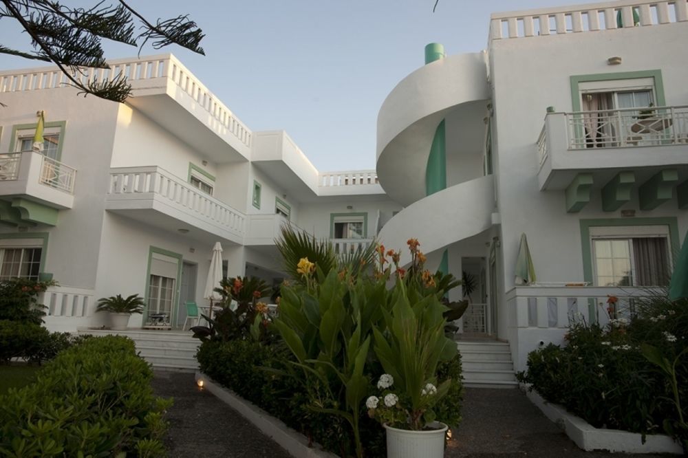 Kristall Suites Stalos Exterior photo